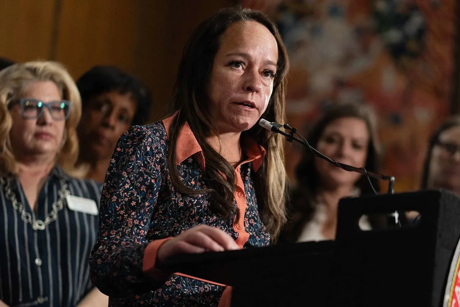 Colorado State Senator and Mother of 2, Faith Winter, Passes Away in Multi-Car Accident at Age 45