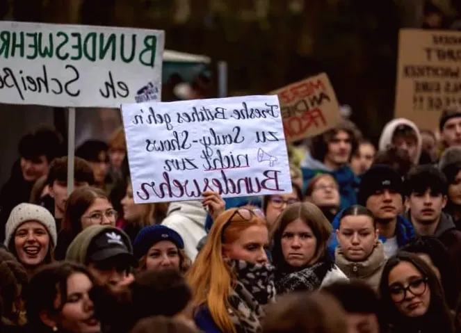 German pupils protest against military service plans in thousands
