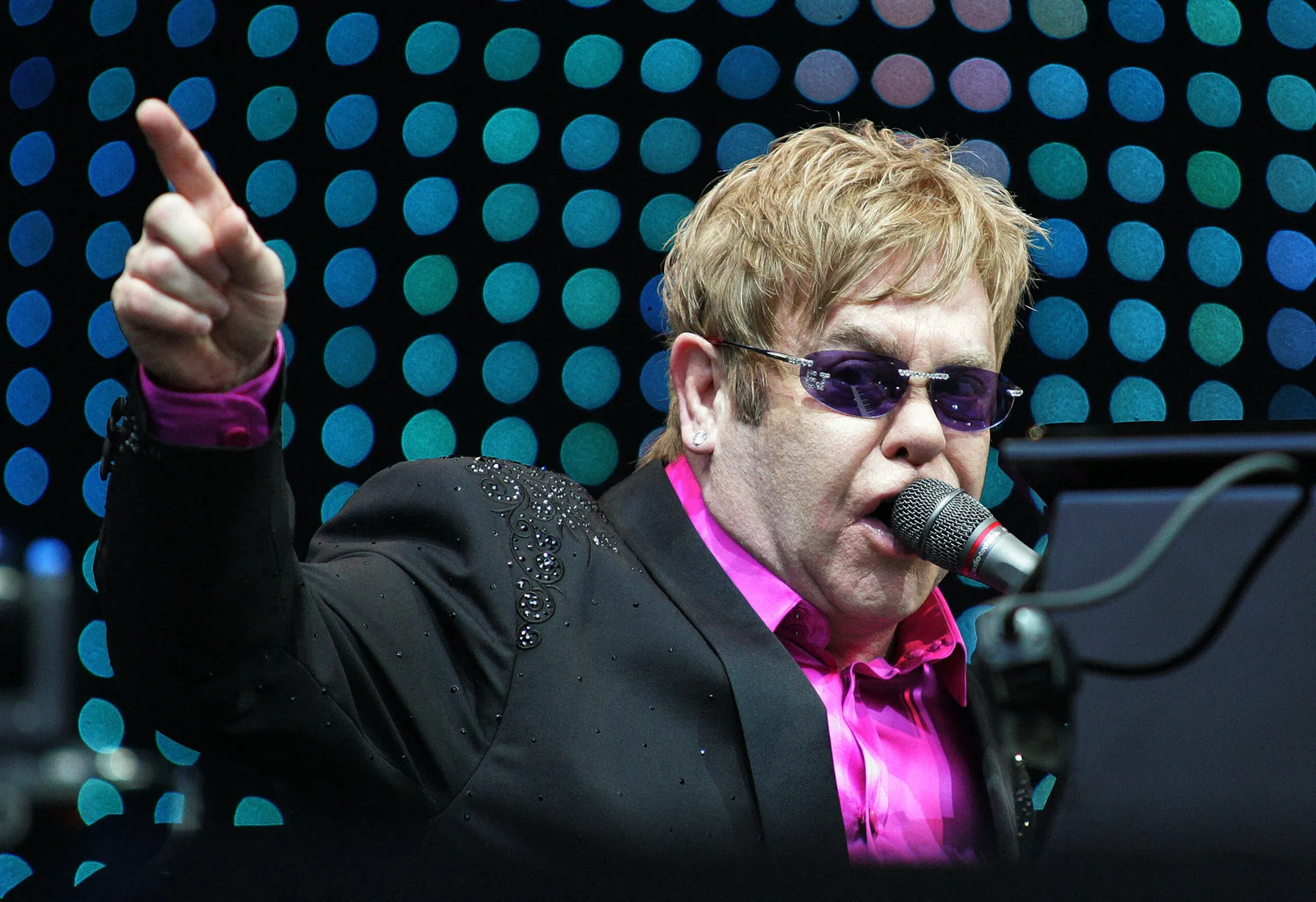 Elton John’s Team Tiptoes Around Him: Continuous Meltdowns (Exclusive)