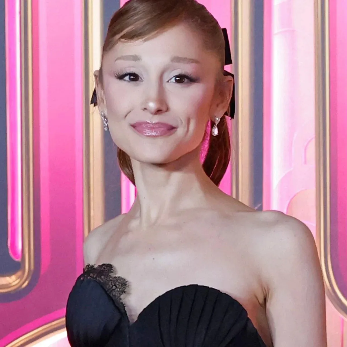 Ariana Grande Reminds Fans to Love Themselves Amid Body-Shaming Criticism