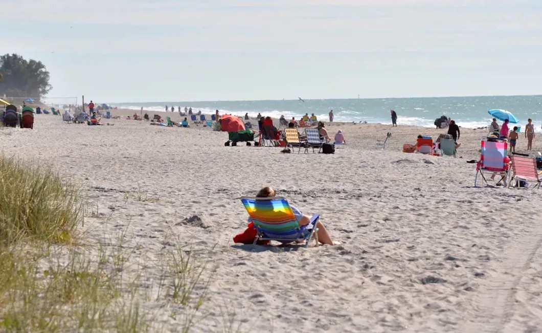 Sarasota's nearby beach town ranked as 'most affordable' for snowbirds in the U.S.