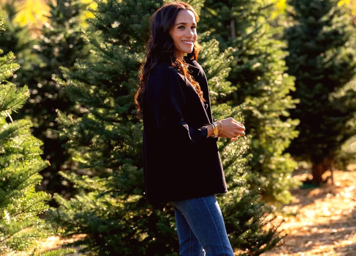 One Key Hint Reveals the True Filming Date of Meghan Markle's Holiday Special