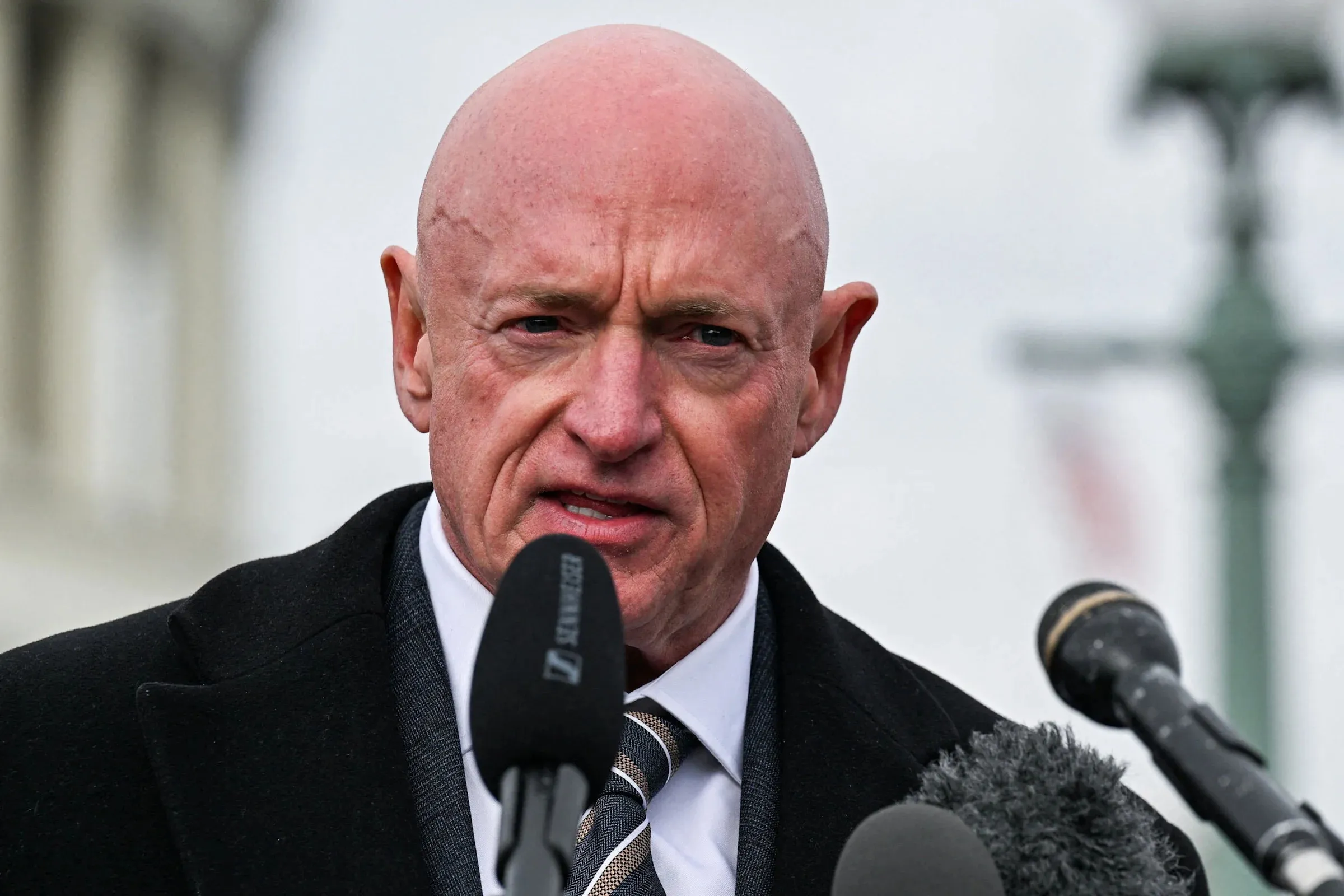 FBI requests interviews with Democrats who warned military against following illegal orders. What was said and was it illegal?