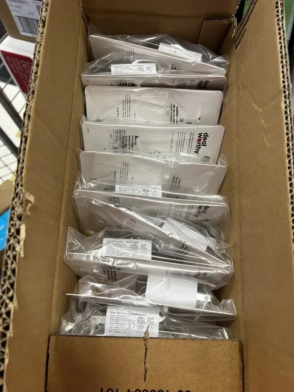 Target employee causes anger by sharing photo of frustrating situation at work: 'This doesn't make sense'