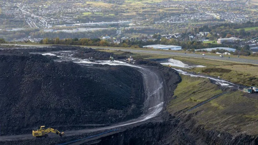 Significant risk posed by waste from UK's largest opencast mine
