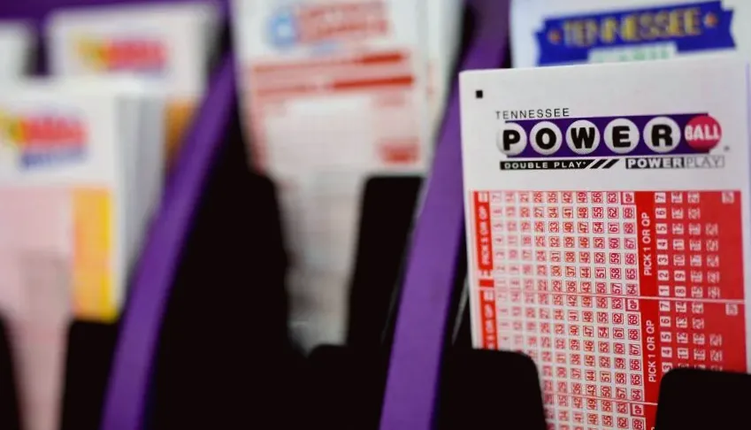 Powerball drawing on Saturday could result in a $1.5 billion holiday windfall for someone
