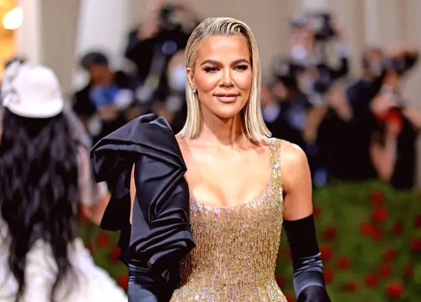 Khloe Kardashian Admits Fear of the Dark After Spooky 'Ghost' Encounter Keeps Her Awake at Night