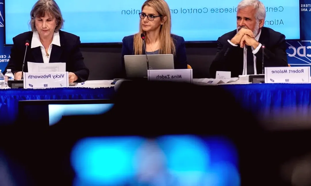 Federal panel decides to discontinue Hepatitis B vaccinations for newborns