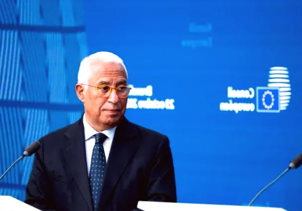 These 15 Major European Stories Are Taking Over Headlines - But Barely Making a Splash in US Newsfeeds