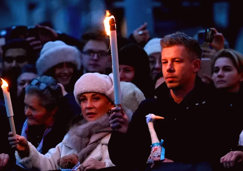 Orbán's opponent organizes demonstration against reported child abuse in Hungary's government-run facilities