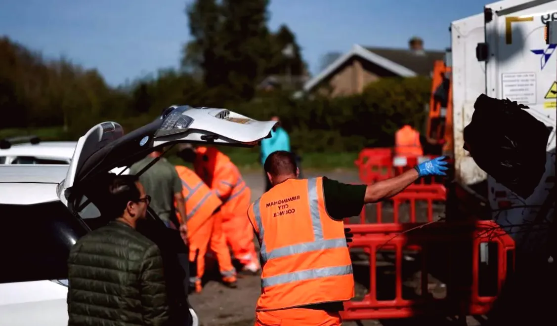 Union criticizes 'absurd' plan to collect fortnightly