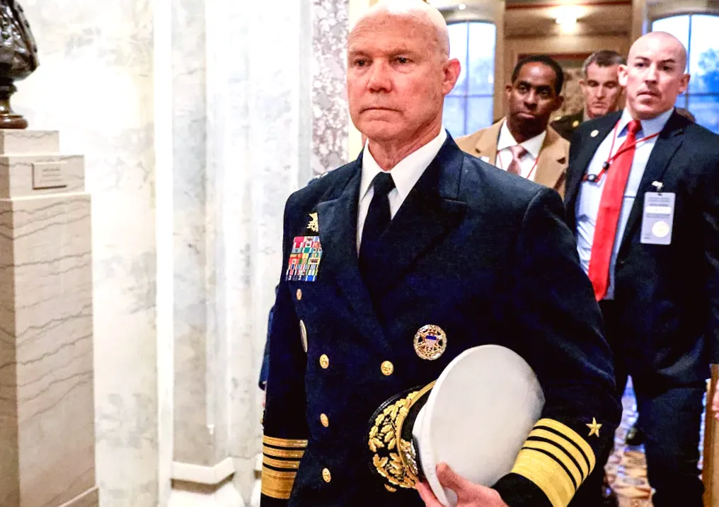 Admiral informed legislators that all individuals on suspected drug boat were on a military target list