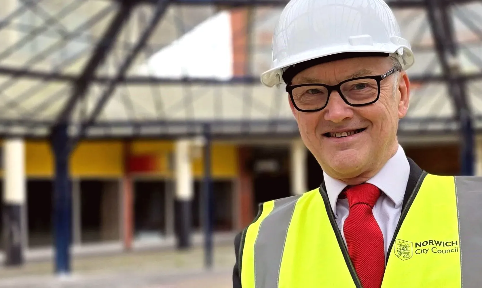 Council leader under fire for staying silent during election