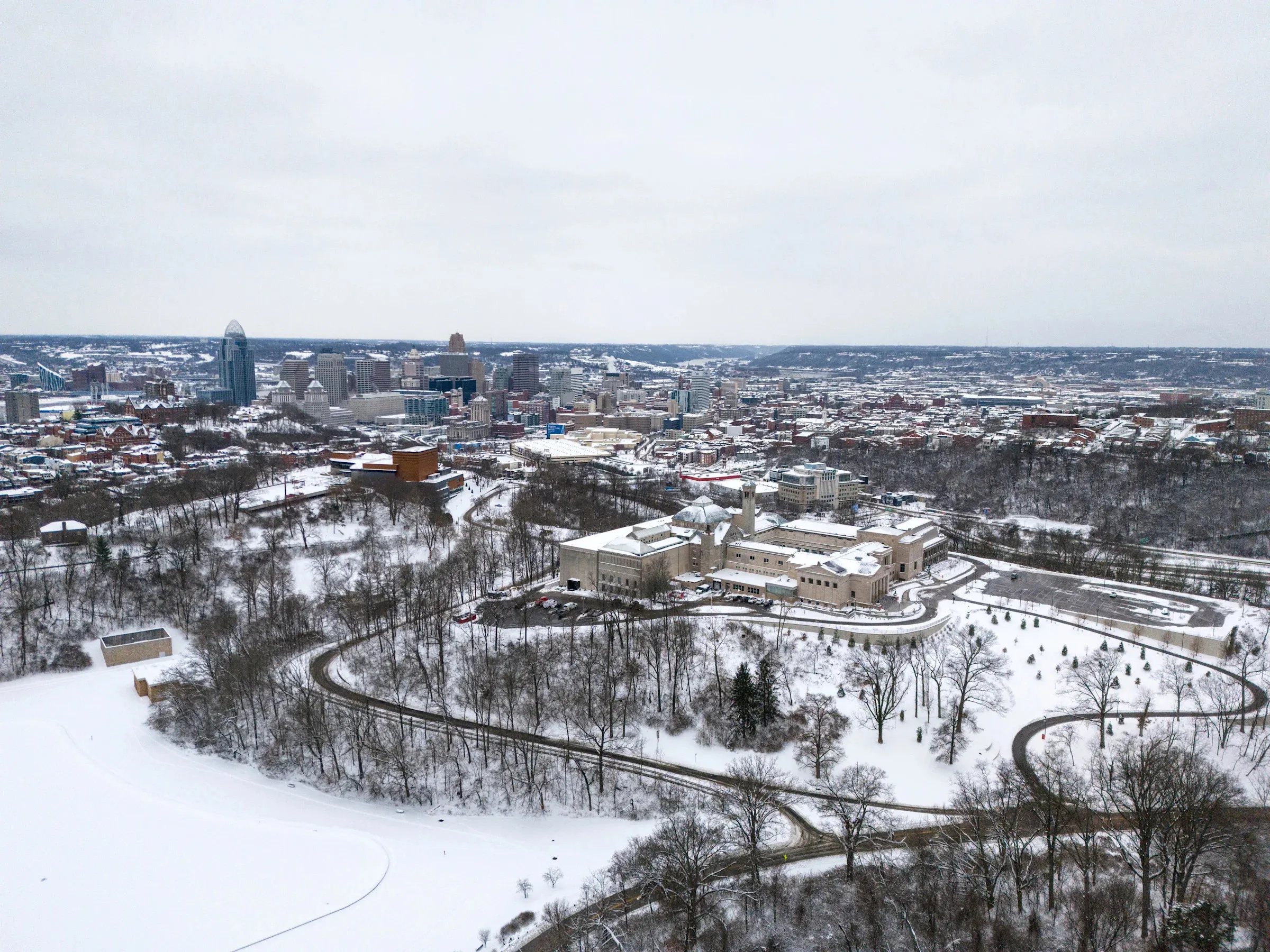 What is today's snow emergency level in Cincinnati? Check road conditions