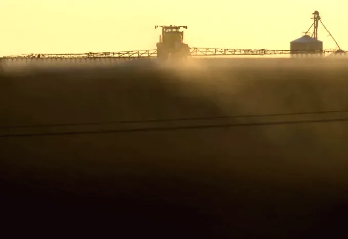 Ghostwriters, polo shirts, and the decline of a significant pesticide study