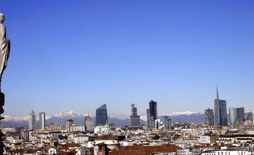 Milan prohibits self-check-in key boxes for short term rentals from 2026 onwards