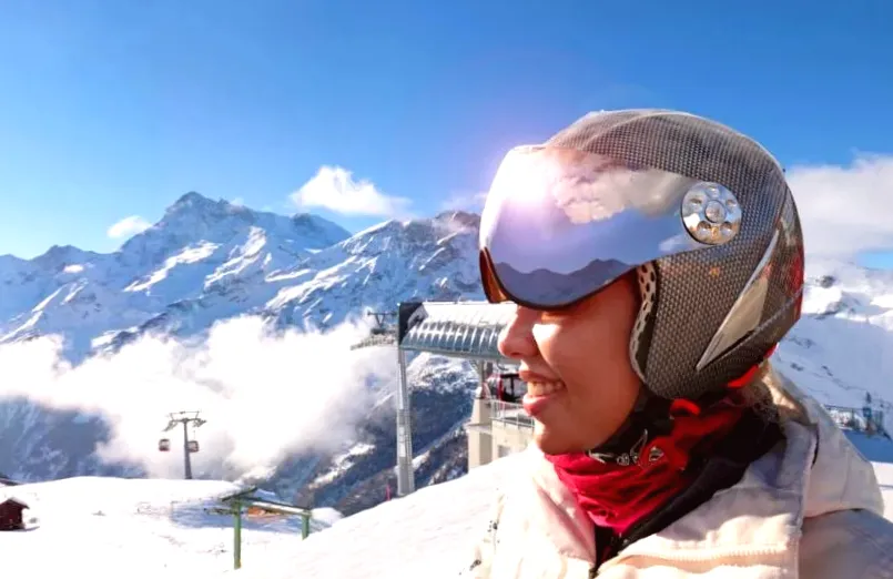Italy Requires Ski Helmets for All Skiers, Snowboarders, and Tobogganers