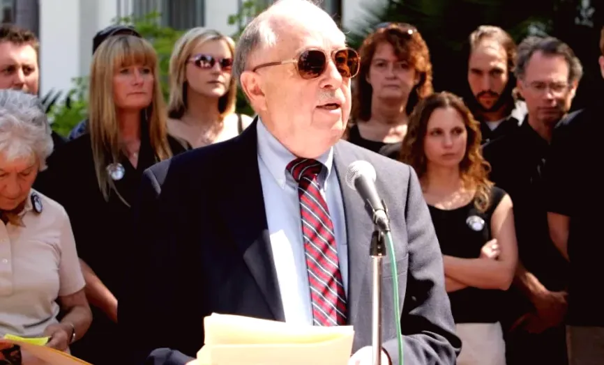 Lou Cannon, Biographer of Ronald Reagan, Passes Away at 92.