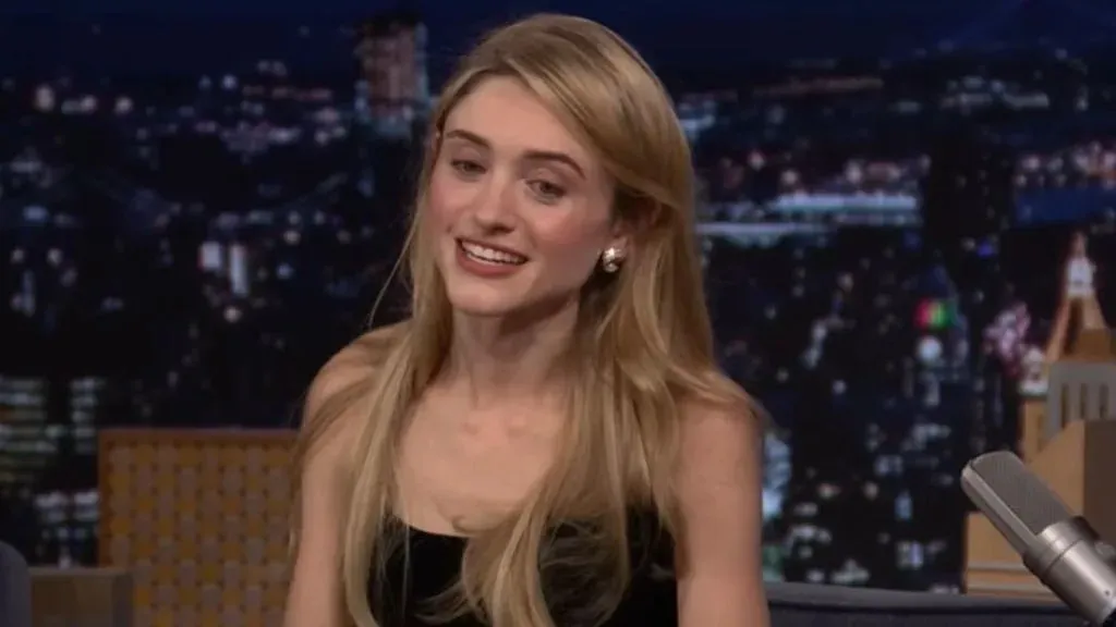 'Stranger Things' Actor Shares Show's Ending with Jimmy Fallon