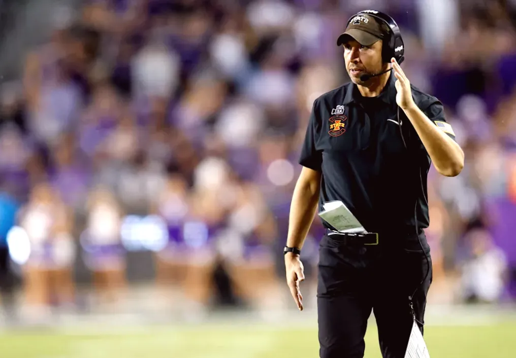 Sources report that Penn State has recruited Matt Campbell, the head coach of Iowa State.