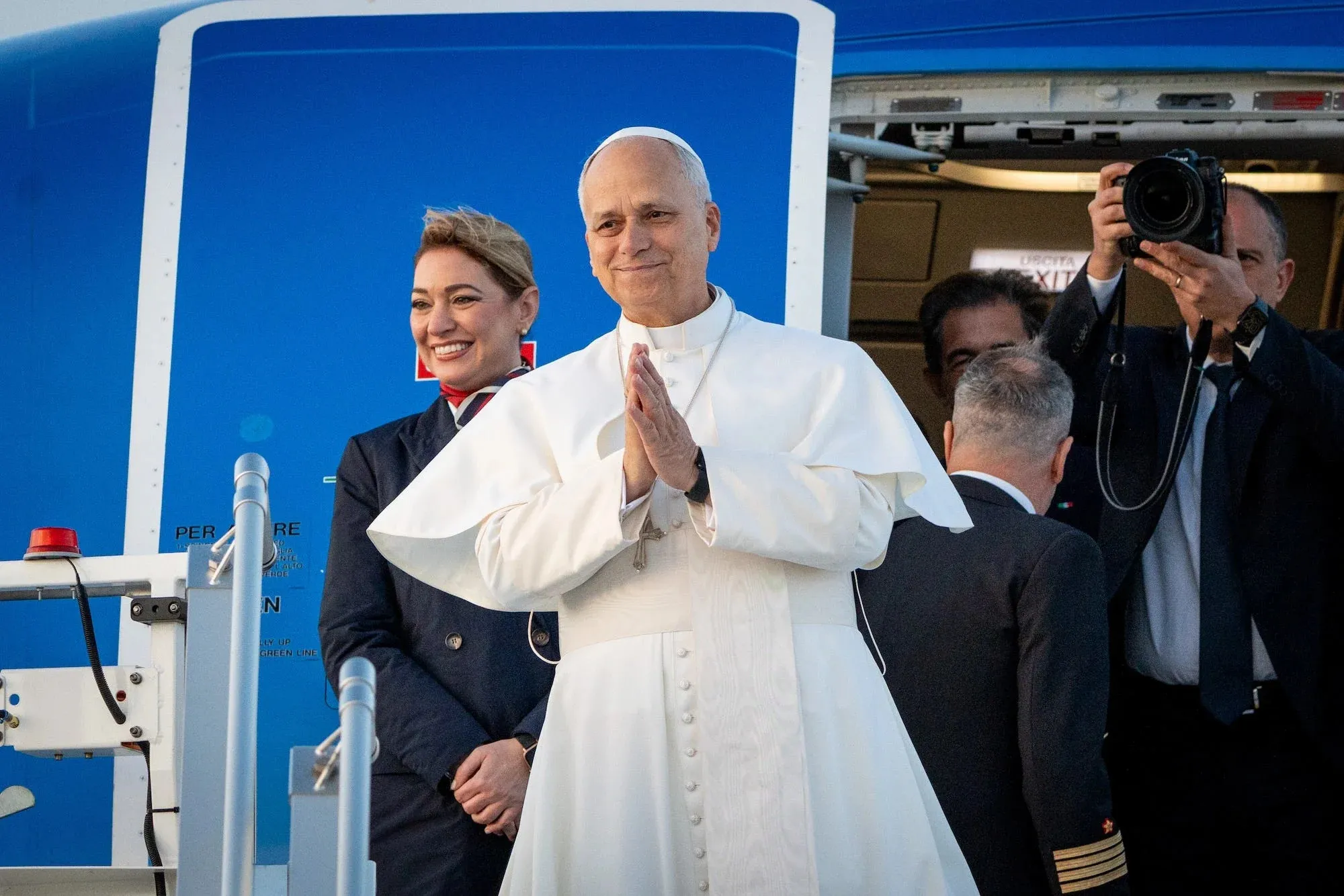 CEO outlines operations of the unofficial 'papal airline' for transporting the pope