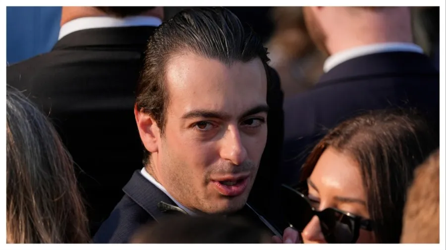 Senate Democrats demand immediate removal of Trump's GSA appointee