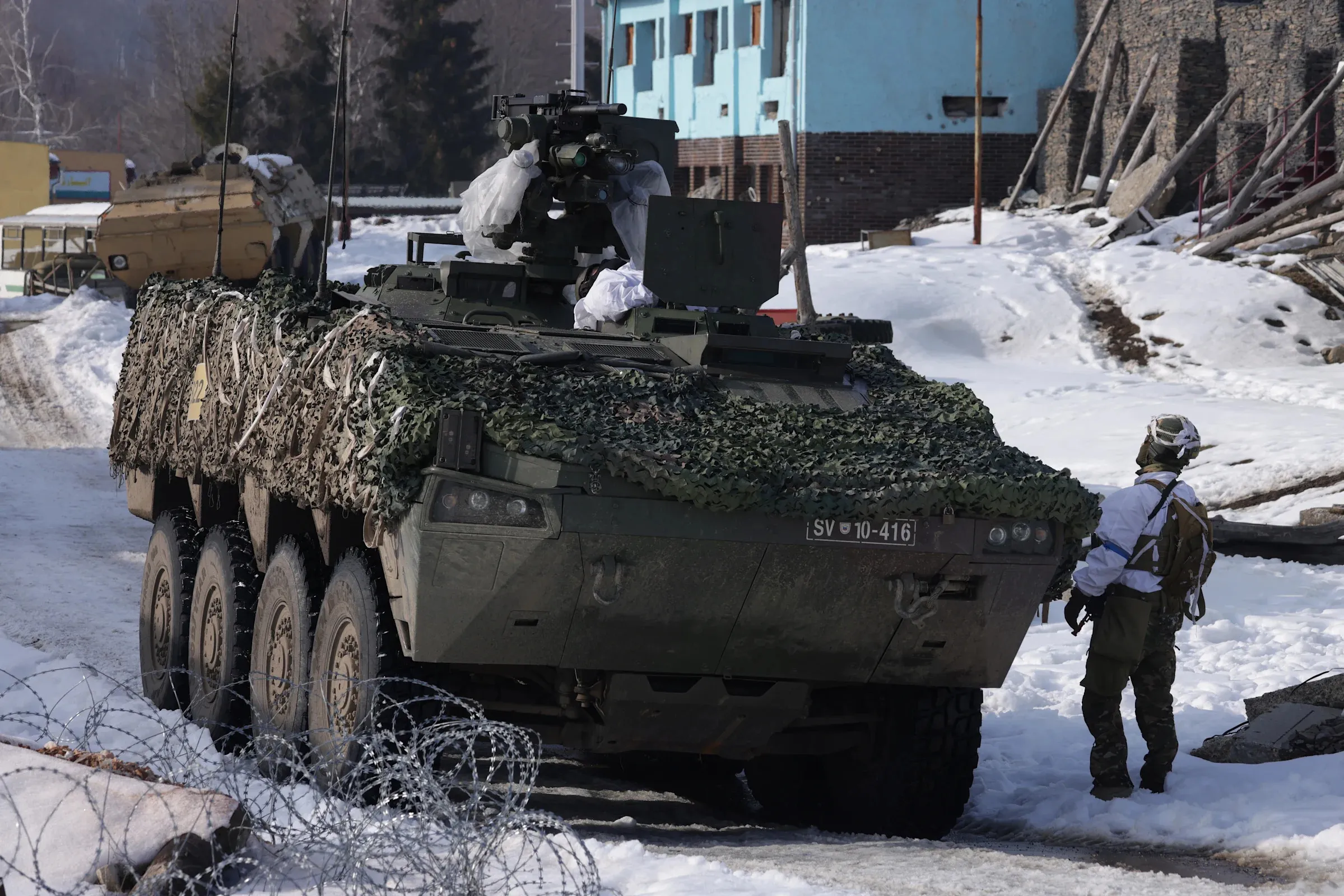 Slovenia delays Patria vehicle purchase due to political conflict