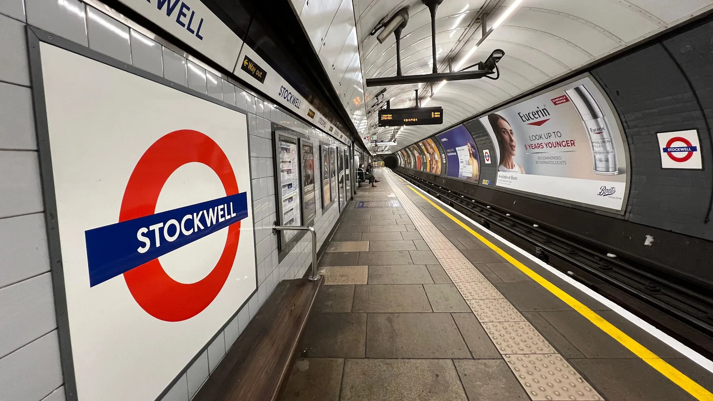 Demand increases for banning gambling advertisements on the Tube