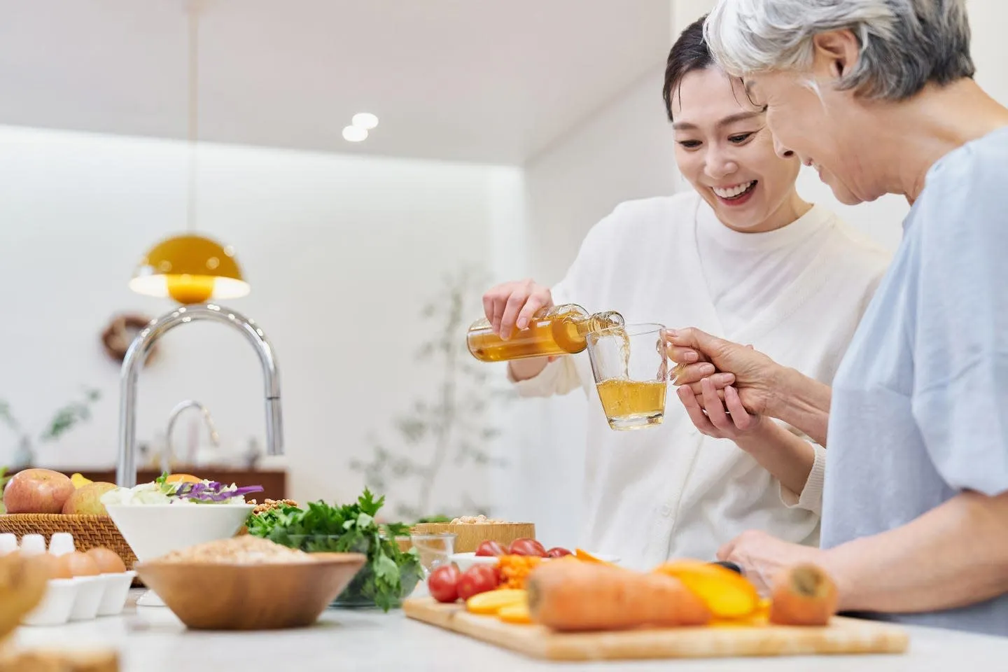 Nutrition Experts Reveal Unexpected Facts About Apple Cider Vinegar for Digestive Health