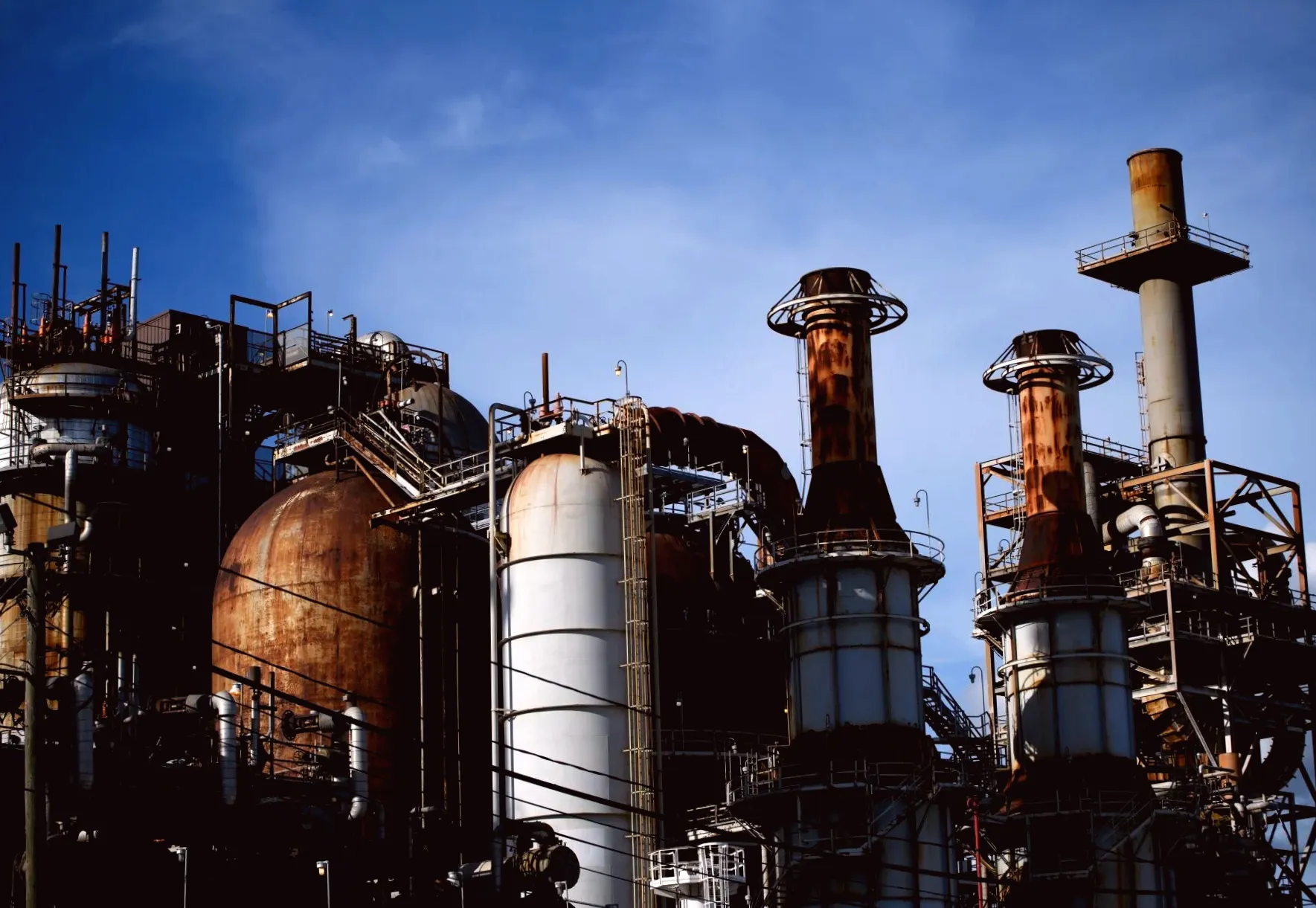 Oil Maintains Four-Day Increase Amid US Blockade of Venezuela