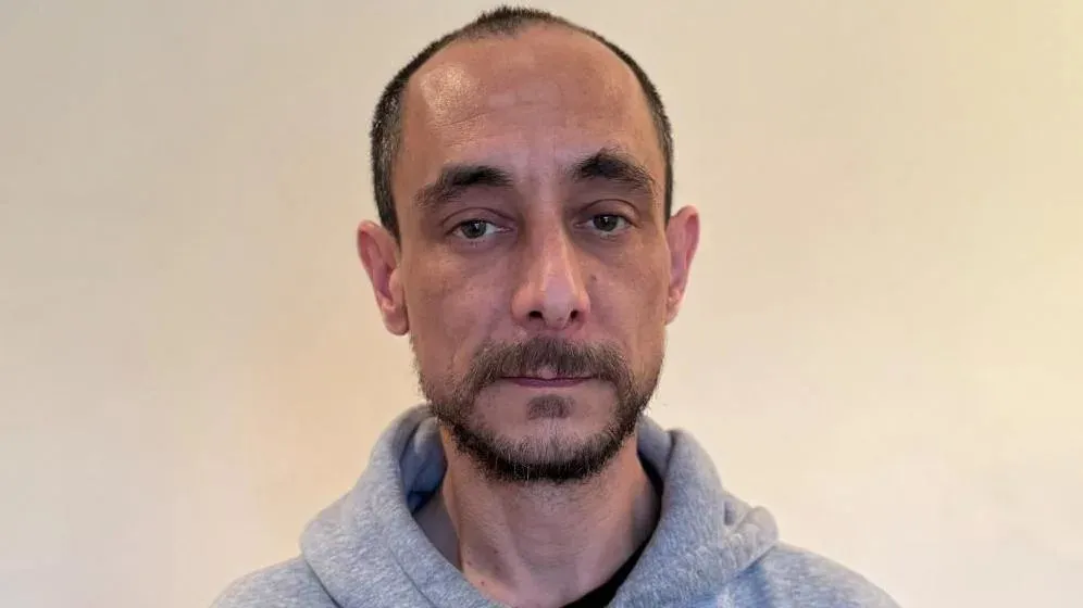 Man falls £450 short on rent despite receiving housing allowance.