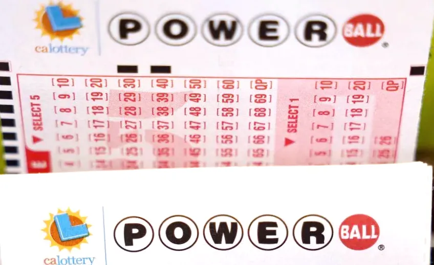 Christmas Miracle: Arkansas Powerball player wins $1.8bn jackpot on Christmas Eve