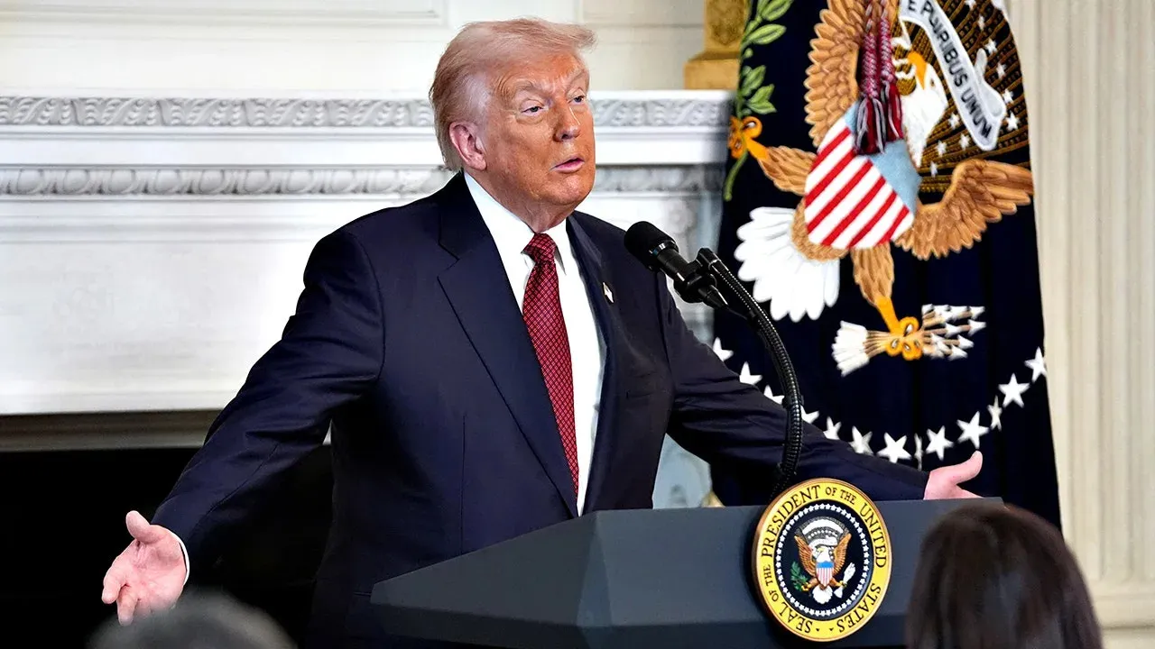 Poll shows young Americans strongly disapprove of Democrats, Republicans, Trump