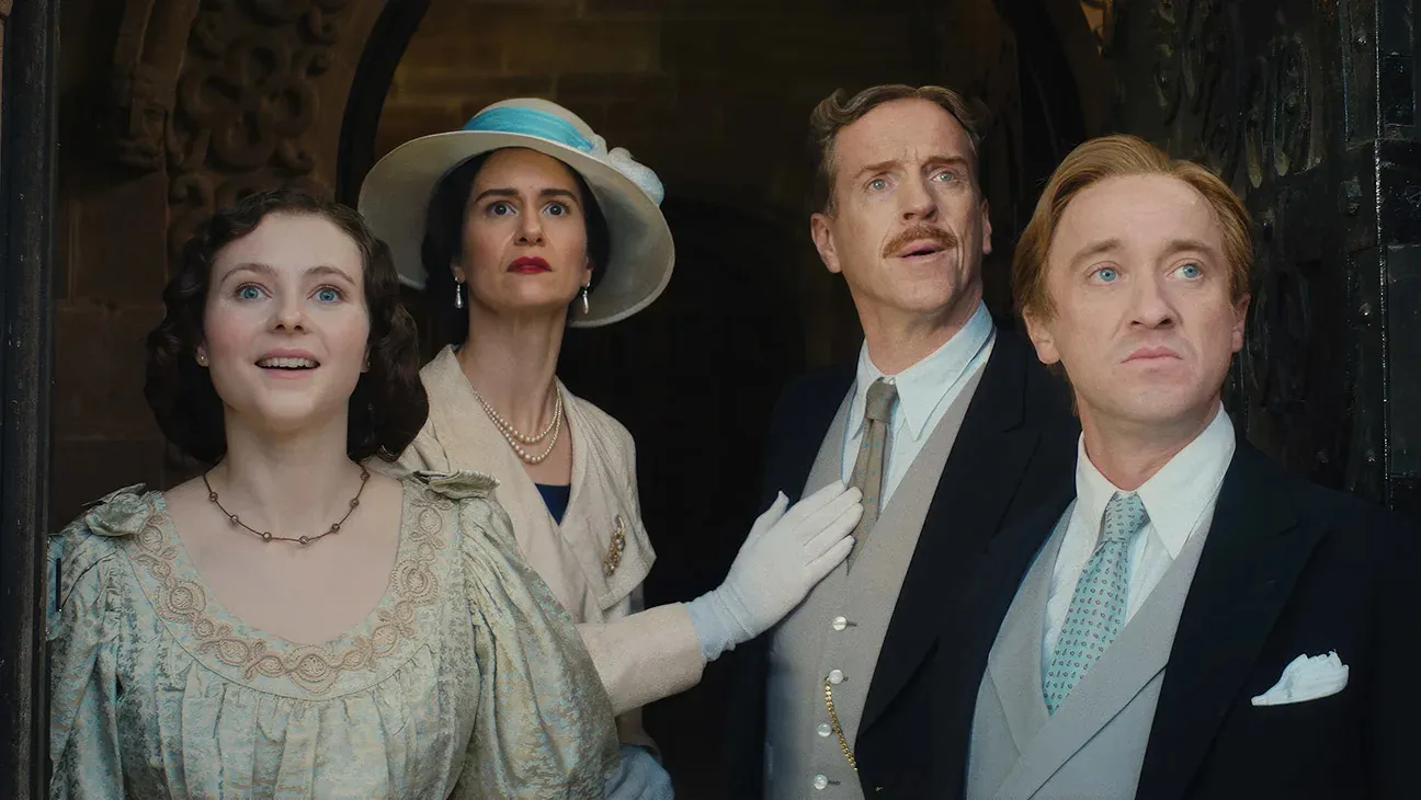 ‘Review of ‘Fackham Hall’: Damian Lewis and Katherine Waterston Star in a Hilarious Parody of ‘Downton Abbey’’