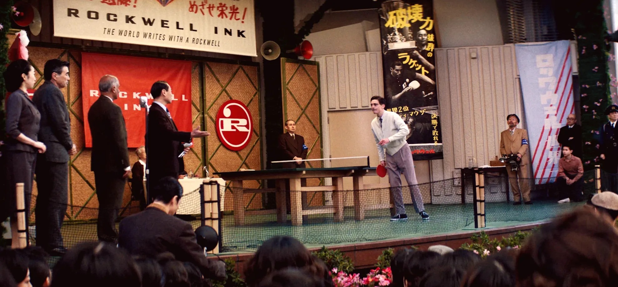 Review: Timothée Chalamet makes ping-pong hip in 'Marty Supreme'