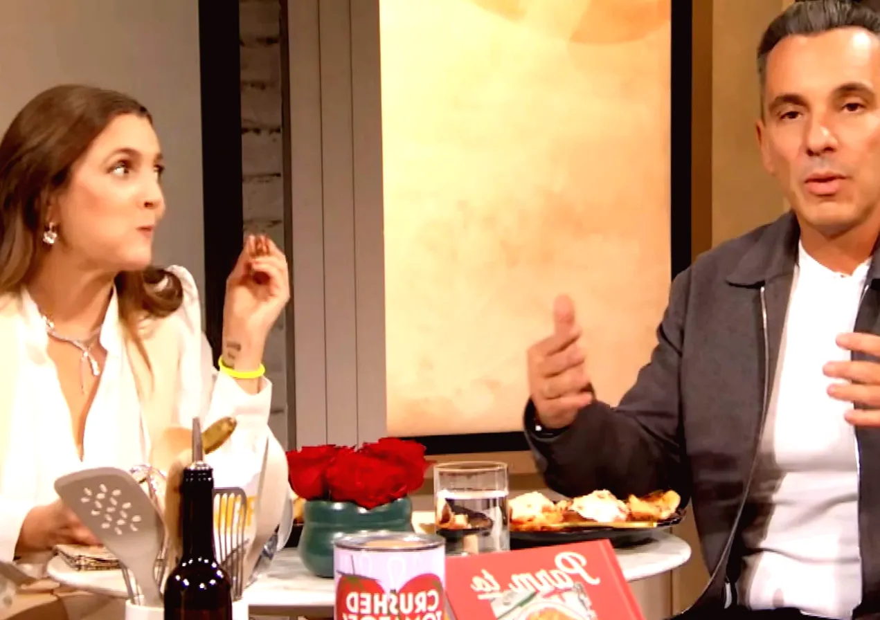 Sebastian Maniscalco Reveals the Top Tip for Dinner Guests