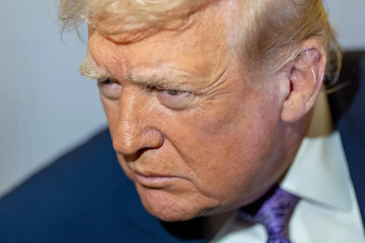 White House claims Trump is working up to 12-hour days, with evidence to support it