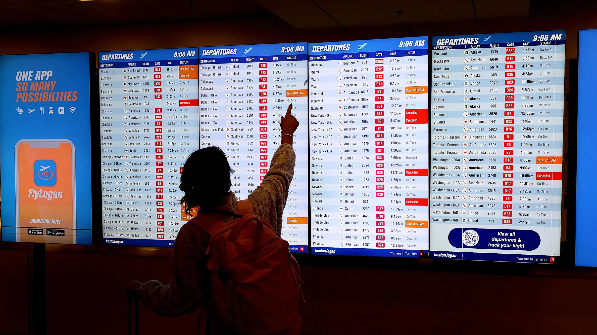Numerous flight delays and cancellations in the U.S. following Thanksgiving