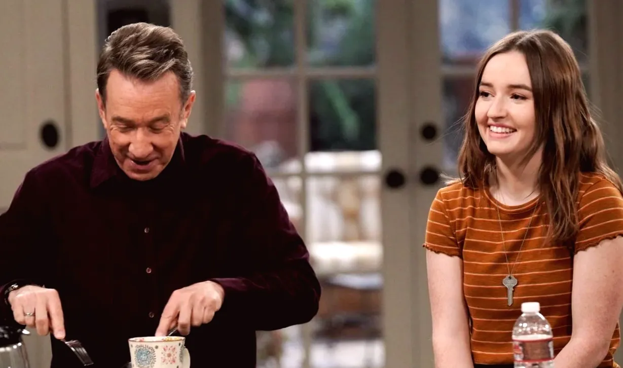 Kaitlyn Dever Makes Surprise Visit to Former TV Dad Tim Allen on ‘Shifting Gears’ Set