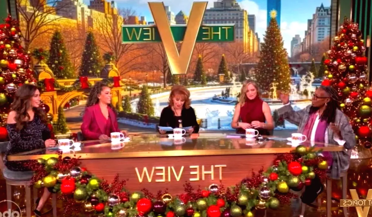 'The View' Reveals Festive Christmas-Inspired Set.