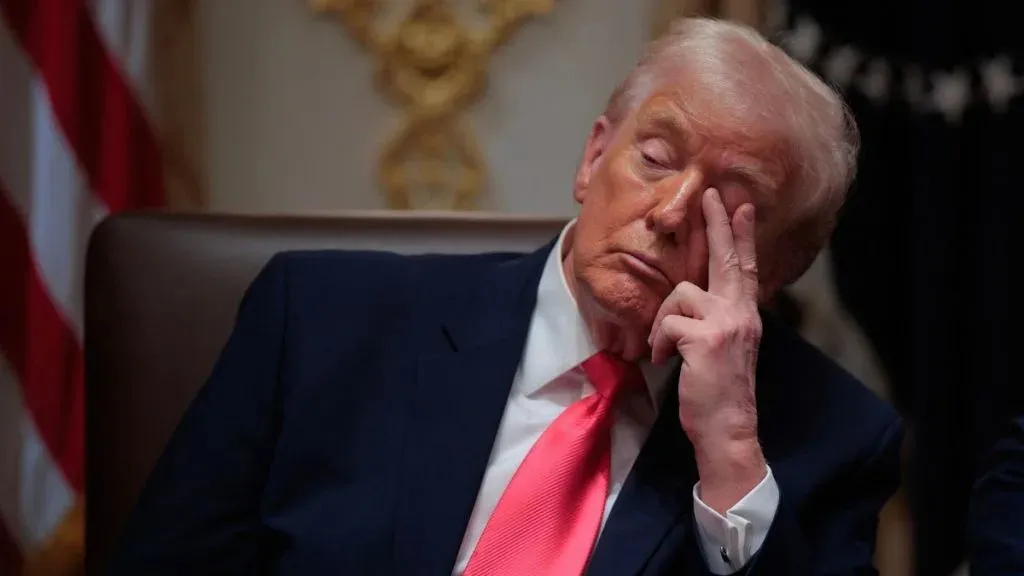 Donald Trump Caught Napping During Cabinet Meeting