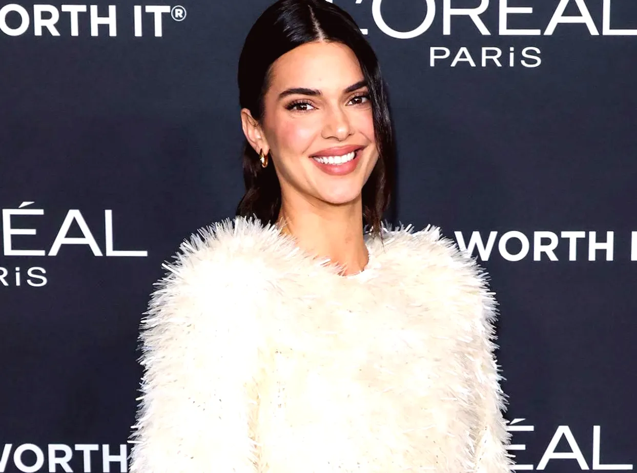 Kendall Jenner talks about her family's 'Cozy Vibes' Christmas Eve plans (Exclusive)