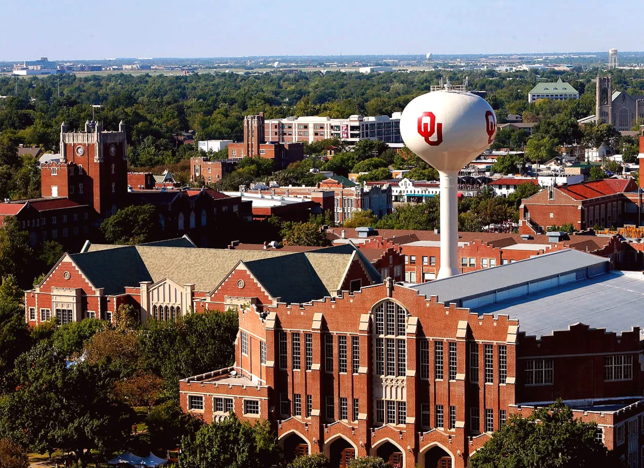 Oklahoma teacher banned from teaching after giving student zero on gender essay, school reports