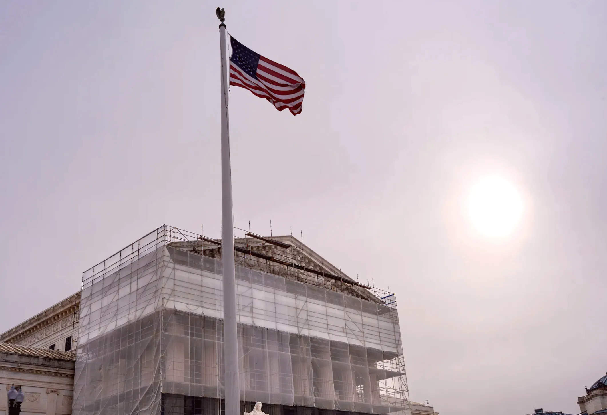 For now, Supreme Court maintains block on Trump's National Guard deployment in Chicago area