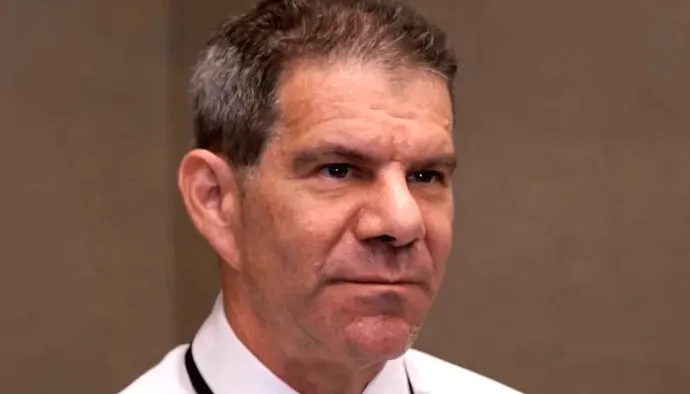 Dave Meltzer Analyzes Impact of Netflix's WB Acquisition on AEW