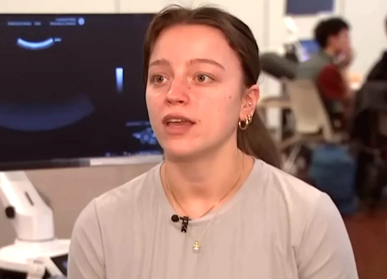 Medical Student Discovers 'Very Abnormal' Kidney Mass During Classroom Ultrasound Volunteering