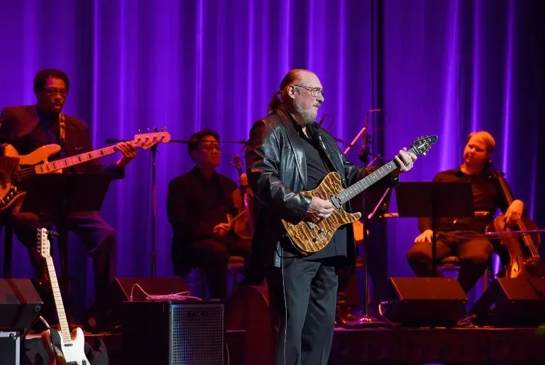 Memphis soul guitarist Steve Cropper passes away at age 84