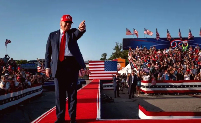 Cracks appearing in Trump's support base