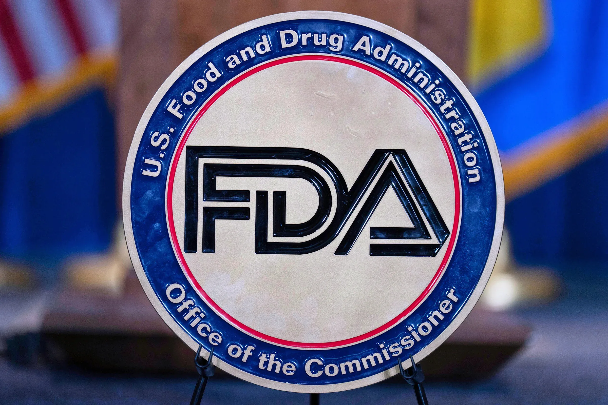 FDA warns of 7 deaths and more than 700 injuries linked to faulty glucose monitors