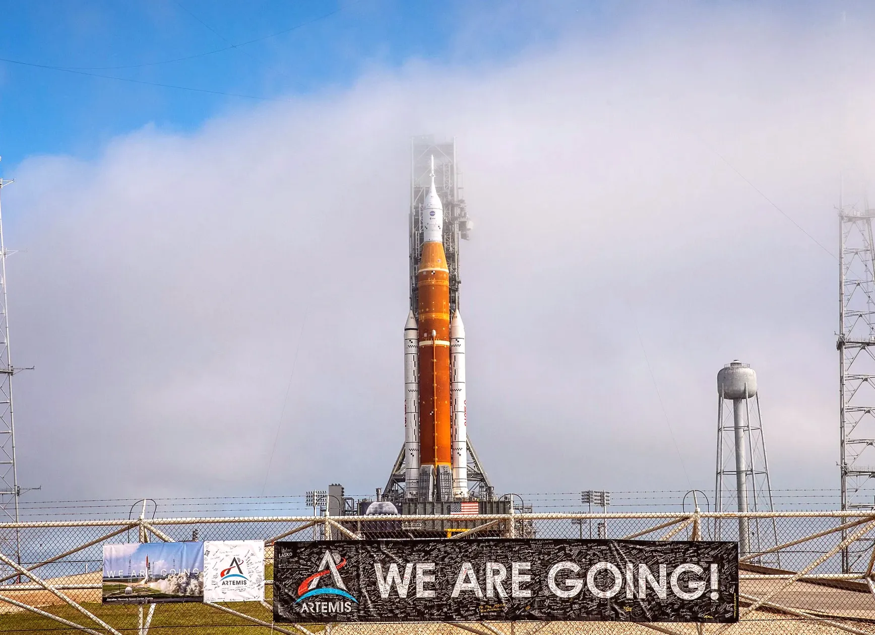 Trump Sets Deadline for Moon Return by 2028